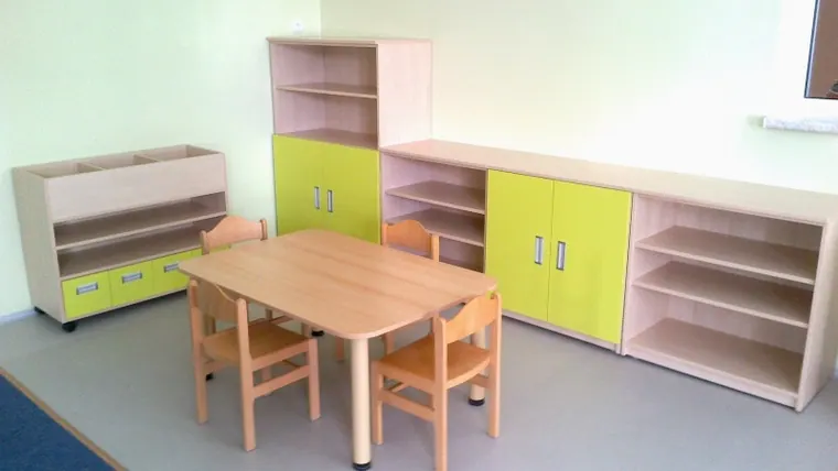 Kancelářský nábytek na míru — realizace D & M Kuchyně č. 10