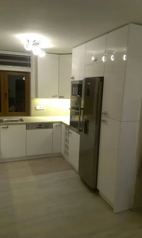 Kuchyňské linky na míru — realizace D & M Kuchyně č. 73