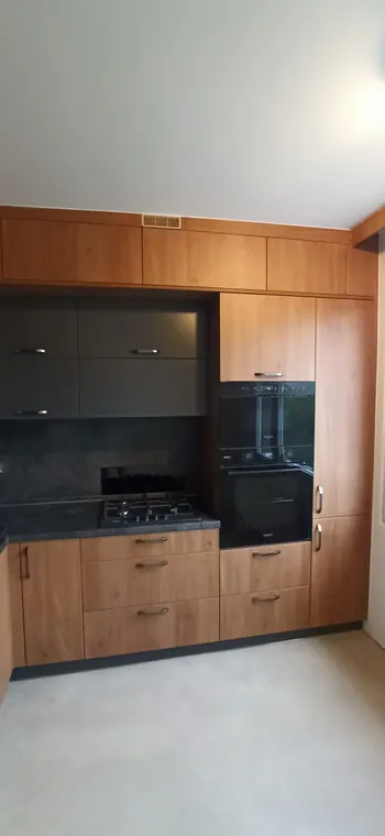 Kuchyňské linky na míru — realizace D & M Kuchyně č. 11