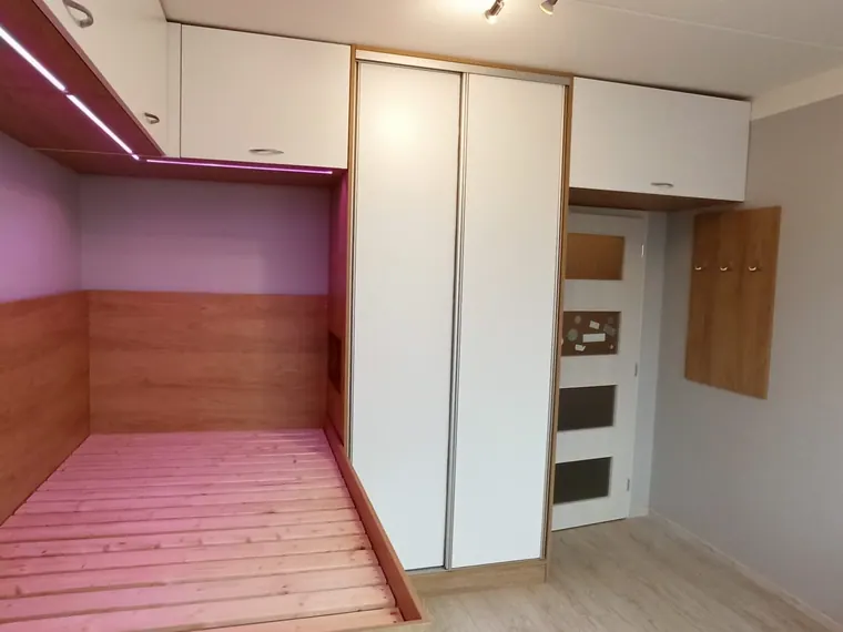Ložnice na míru — realizace D & M Kuchyně č. 23