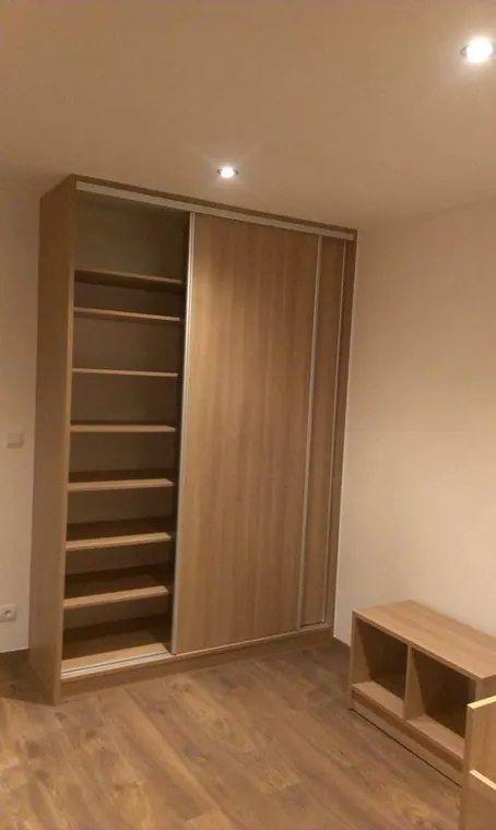 Nábytek na míru — realizace D & M Kuchyně č. 23